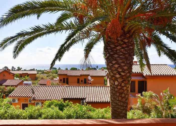 Terraced House In By The Sea * Costa Rei